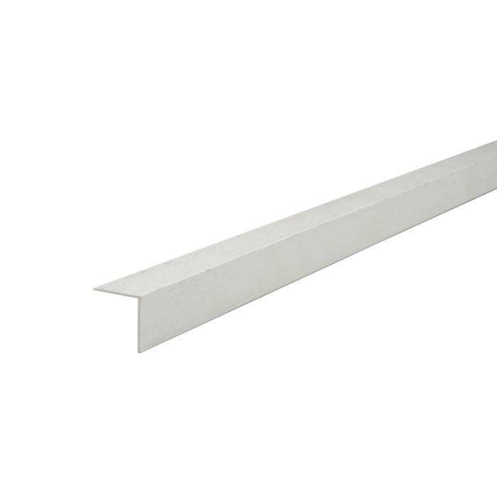 Baguette d’angle en PVC blanc 30 x 30 mm Long.2,6 m - SOTRINBOIS