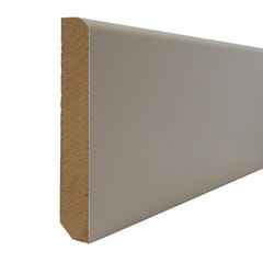 Plinthe arrondie en MDF revêtu papier blanc l.240 x H.7 x Ep.1 cm