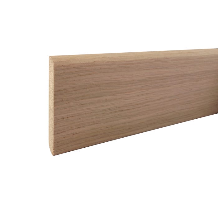 Plinthe arrondie en MDF revêtu placage bois chêne brut l.223 x H.10 x Ep.1 cm 0