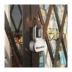 MASTER LOCK Cadenas Haute Securite [A Cle] [Acier Inoxydable] [Anse Longue] [Exterieur] M830EURDLH 3