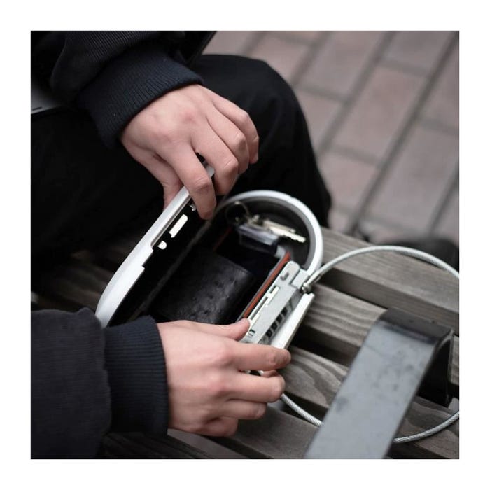 MASTER LOCK Mini-coffre de rangement portable pour voyage avec cable de securite - Blanc 3