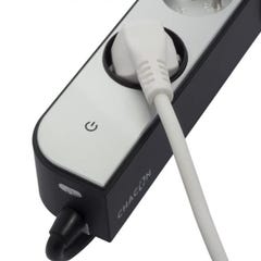 CHACON Bloc multiprise 5 prises 16 A avec 2 ports USB et cable 1,5 m HO5VV-F 3x1,5 mm2 blanc et gris 1