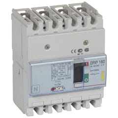 Disjoncteur magnétothermique DPX160 pouvoir de coupure 16kA 400V~ 4P 160A (420017) 0