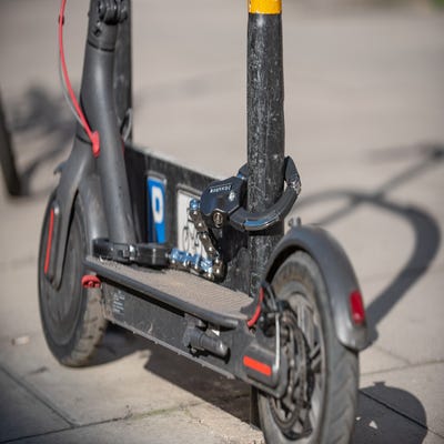 Menottes antivol pour trottinette électronique, vélos - Brico Privé