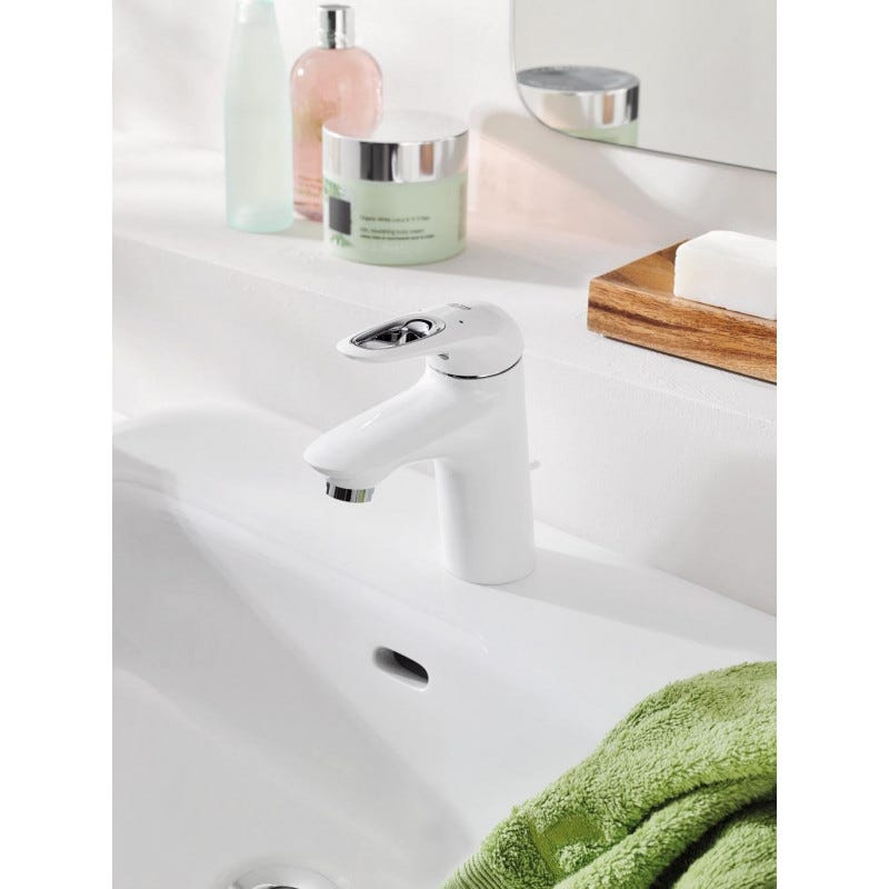Mitigeur lavabo Eurostyle monocommande taille S blanc/chromé Grohe 1