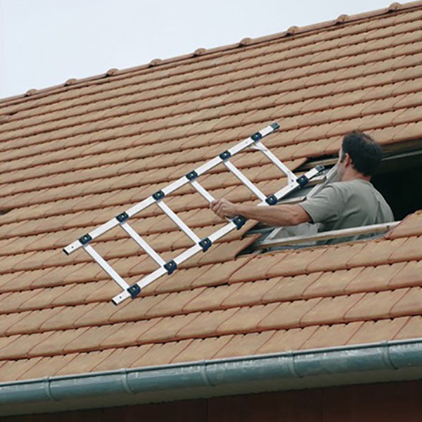 Crochet de faîtage pour échelle de toit klipéo TUBESCA 