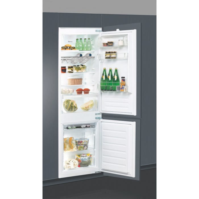 Réfrigérateurs combinés 273L Froid Brassé WHIRLPOOL 54cm E, ART66122 0