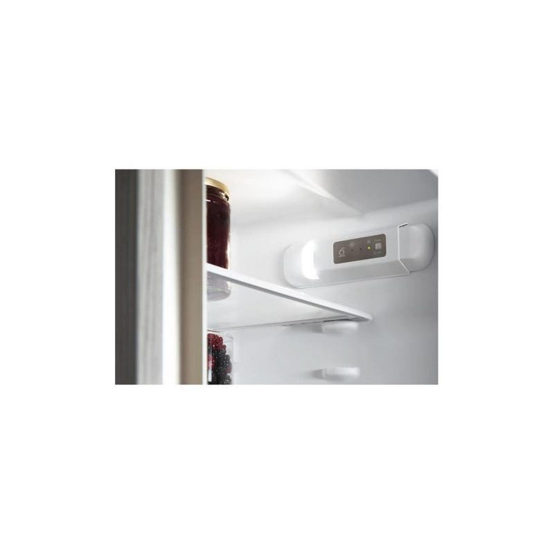 Réfrigérateurs 1 porte WHIRLPOOL F, ART96101 1