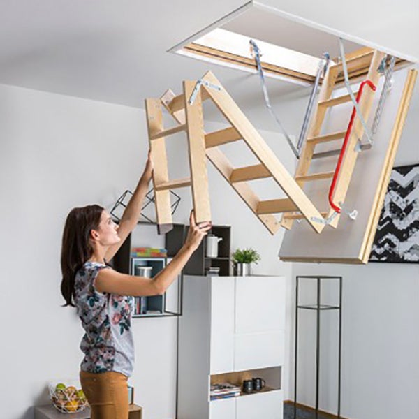 Escalier escamotable bois - Hauteur sous plafond 2.80m - Trémie 70