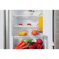 Réfrigérateur 1 porte encastrable WHIRLPOOL ARG8671 2