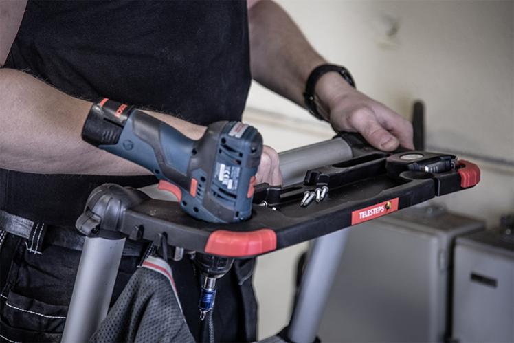 Plateau porte-outils pour échelle Combi télescopique - TELESTEPS - TEL-9180PL