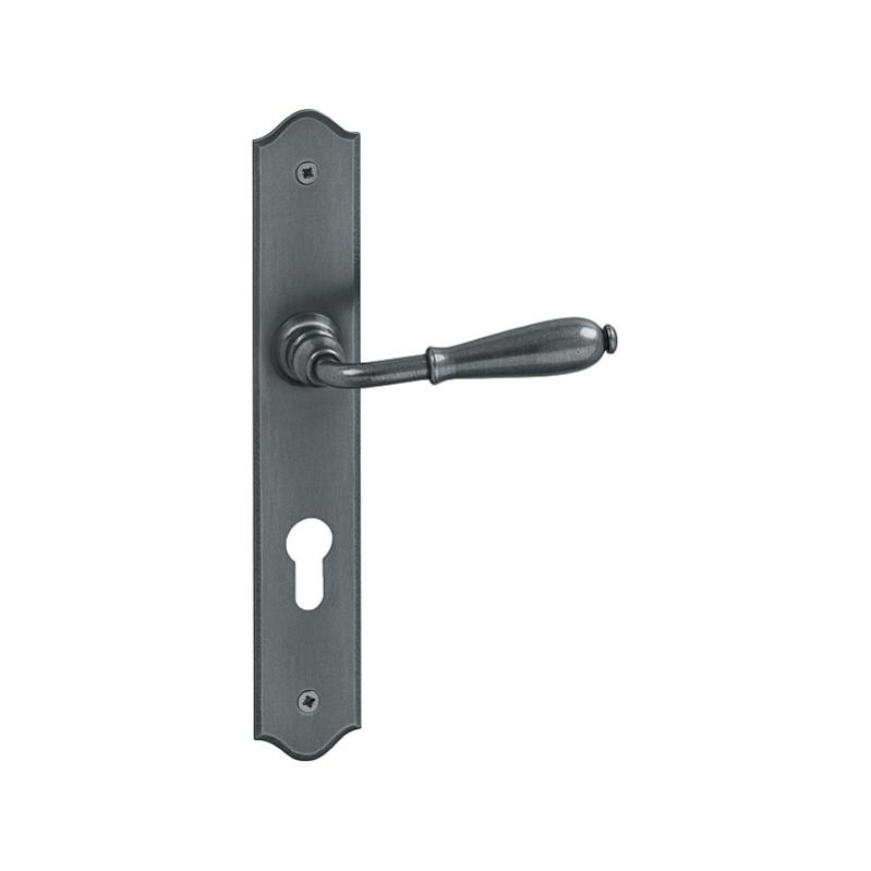 Ensemble nevers bouvet fer patiné cémenté - clé i - vis pointeaux - 55459a