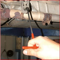 Crochet pour le démontage des supports caoutchoucs du pot d'échappement type1 2