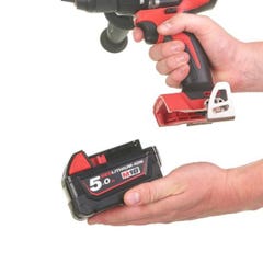 Perceuse à percussion Brushless MILWAUKEE M18 BLPD2-502X 18V - 2 batteries 5.0Ah - 1 chargeur 4933464517 4