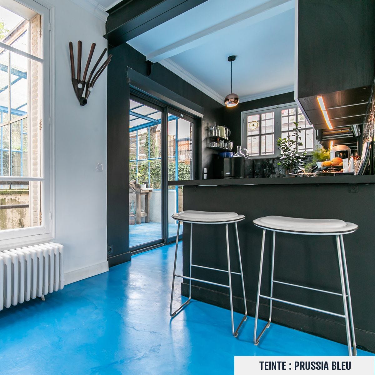 Béton Ciré Sol en - Primaire et vernis de finition inclus - 5 m² (en 2 couches) - Prussia Bleu - ARCANE INDUSTRIES 8
