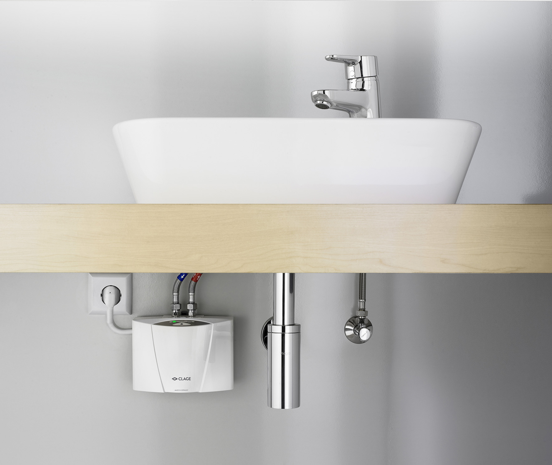 Chauffe-eau instantane electrique CLAGE MCX Blue 3,5 kW mitigeur inclus