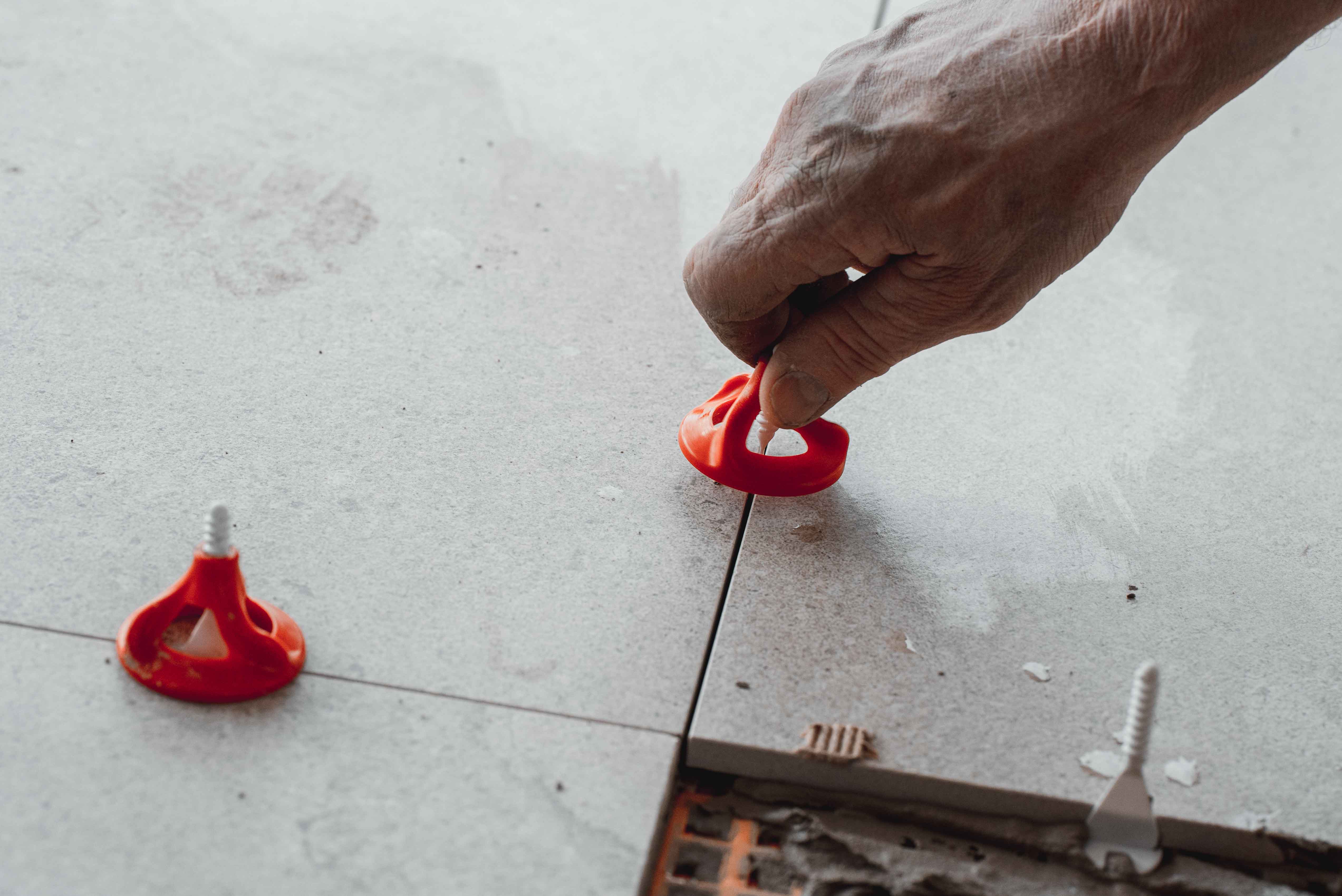 TWISTIT kit 3 mm 150 croisillons autonivelants + 150 cadrans FLAT