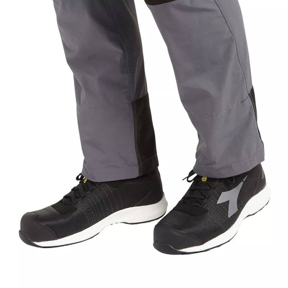 Chaussures de sécurité basses DIADORA FLY LETBASE S3 HRO SRC ESD Noir / Blanc 39 4