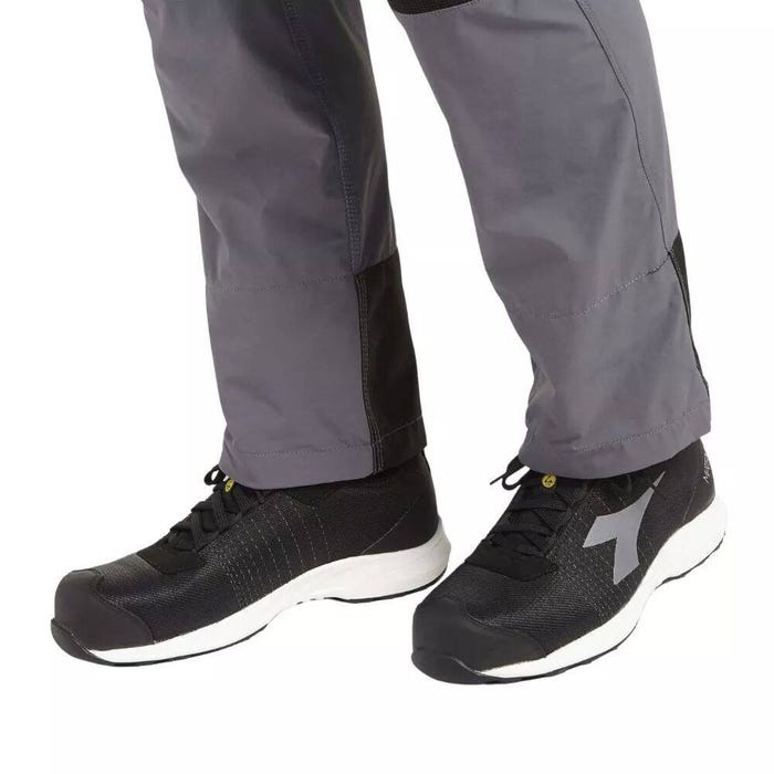 Chaussures de sécurité basses DIADORA FLY LETBASE S3 HRO SRC ESD Noir / Blanc 44 4