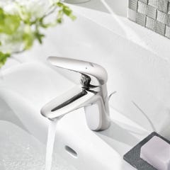 Mitigeur lavabo GROHE Quickfix Wave 2015 taille S + nettoyant GrohClean 1