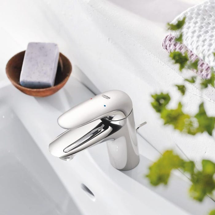 Mitigeur lavabo GROHE Quickfix Wave 2015 taille S + nettoyant GrohClean 3