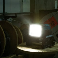 Lampe de chantier 14,4 à 18V LXT (Produit seul) 3000 lm - MAKITA DEADML811 2