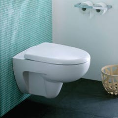 Pack WC Suspendu Rénova à fond Plat avec Abattant Standard Blanc 1