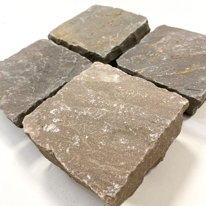 Pavé pierre naturelle Grès Kandla Gris 14x14cm Ep. 3 à 5cm (vendu au m²) - Ligerio 2