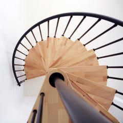 Escalier colimaçon Cadance - Diamètre 140 cm - Métal noir avec marches en hêtre - Main courante PVC noir 2