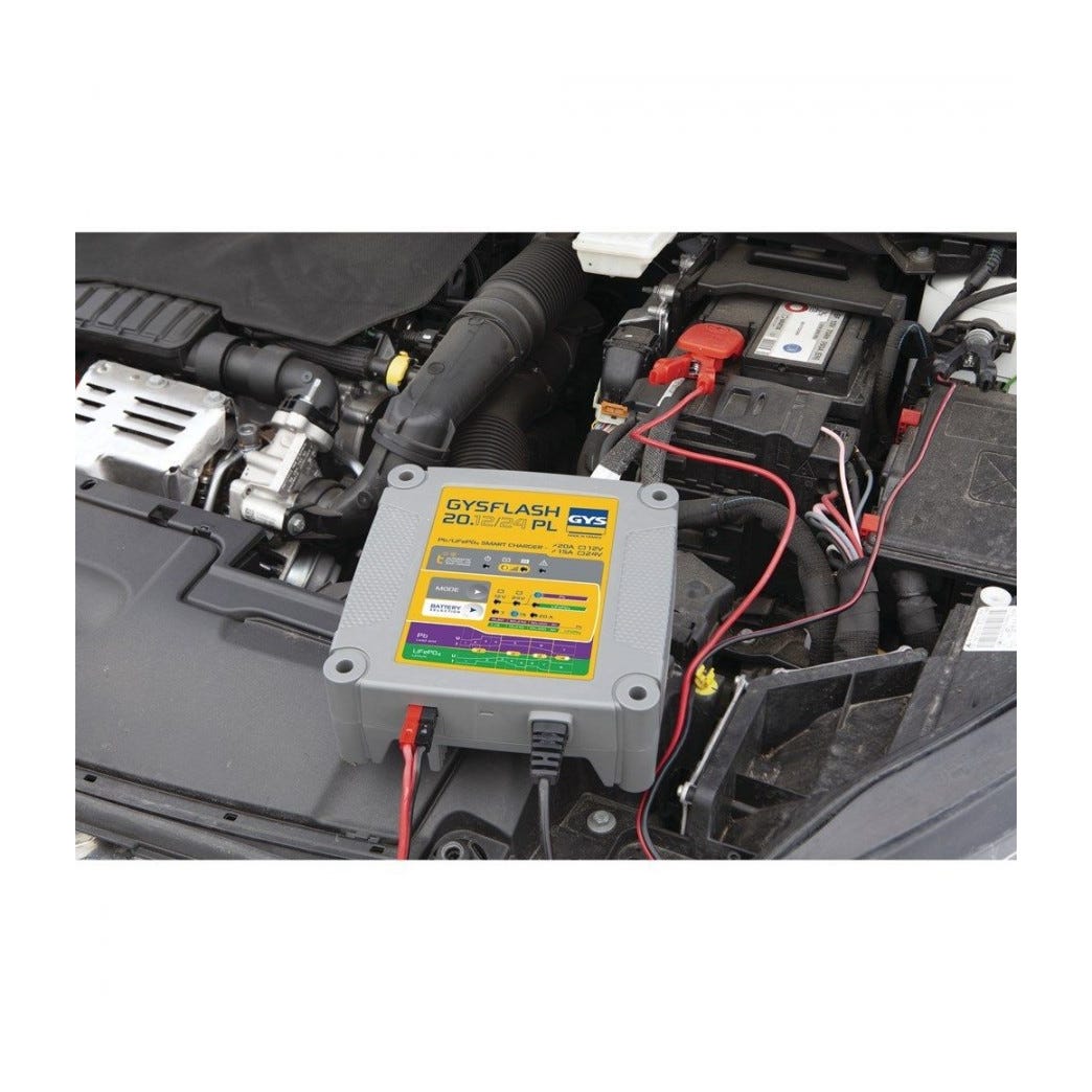 Chargeur batterie Plomb/LiFePO4 12V/24V 20A de 7 à 240Ah GYSFLASH 20.12/24PL 3