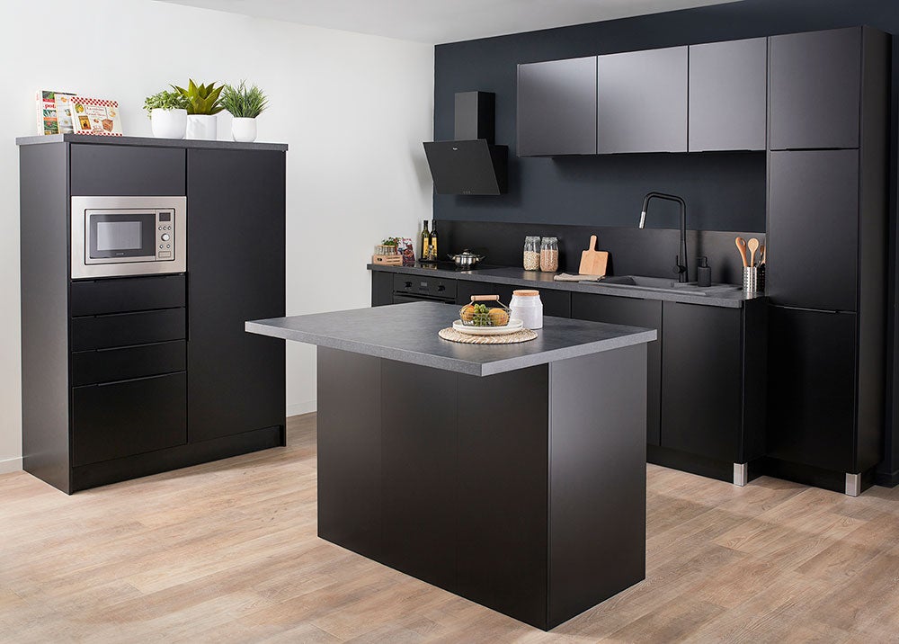 Cuisine industrielle noire